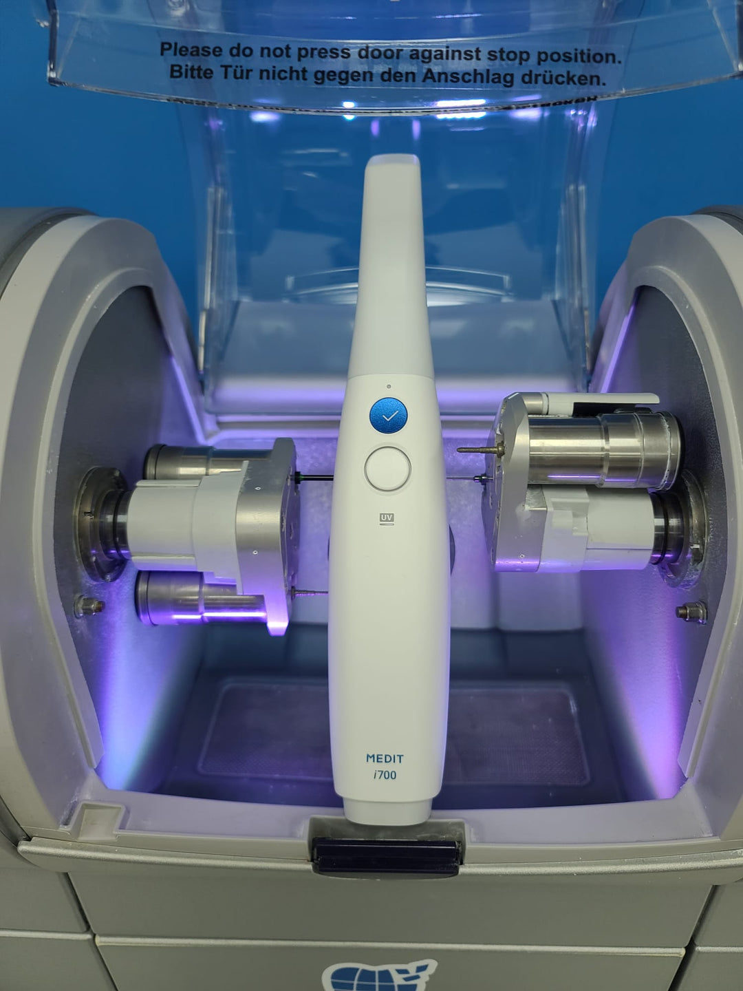 Medit i700 Intraoral Scanner - Sirona MCXL - Ivoclar Furnace - $39.900